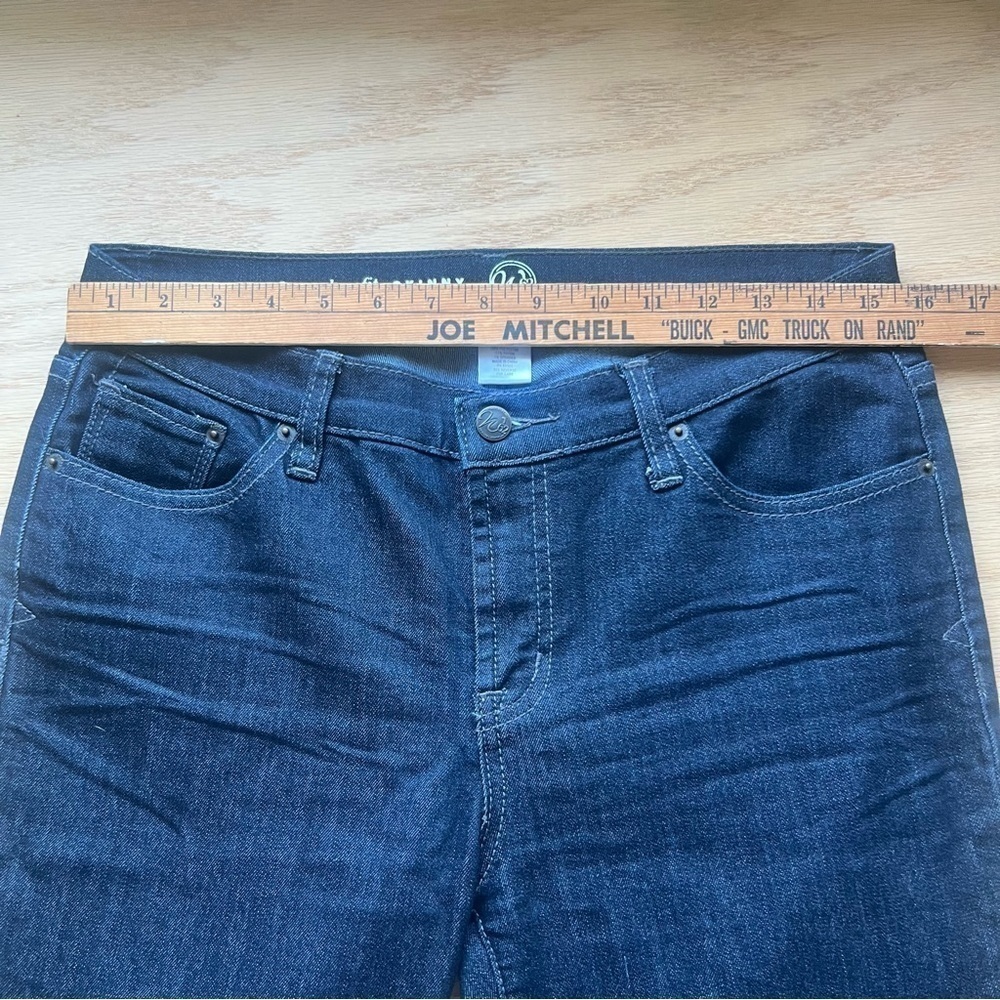 W62 Jeans Womens  Blue Skinny Leg Dark Wash Mid Rise Waist Stretch - Picture 7 of 7